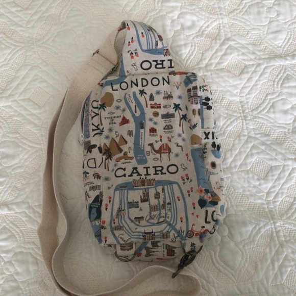 Rifle Paper Co Sling Bag - Picture 4 of 4